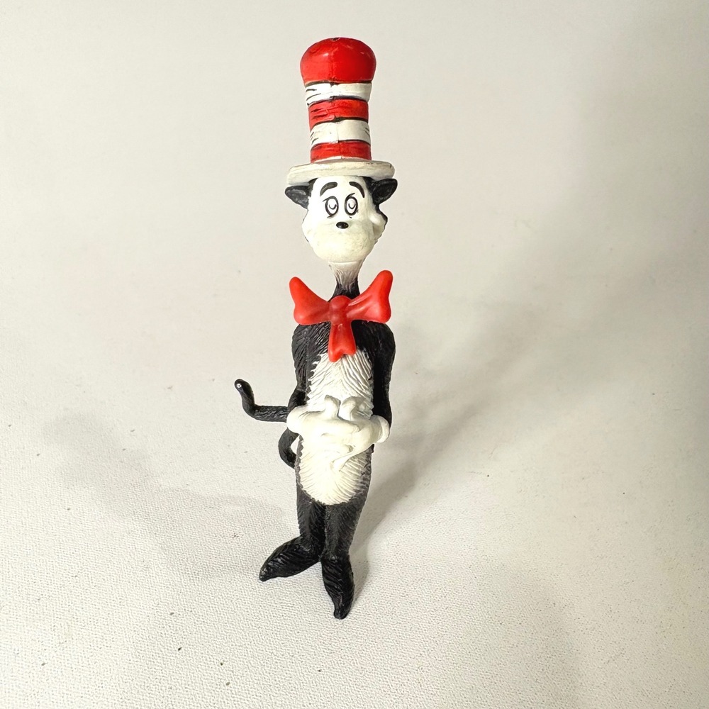 Dr. Seuss Cat in the Hat PVC Figure Vintage Mini Toy Collectible 4.75 Inch